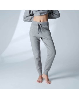 Жіночий трикотажний костюм зі светру та штанів Simone Perele (Франція) 1A8963/660