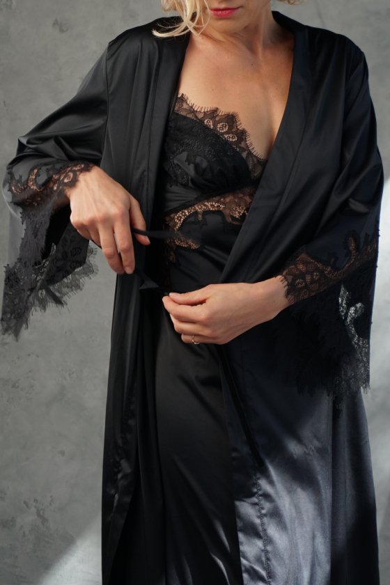 Халат из шелка длинный с кружевом Felena Украина Black Onyx 434