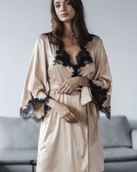Халат з шовку та мереживним оздобленням Felena Україна  Boudoir 234