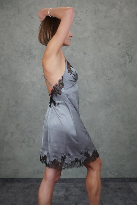 Сорочка для сну з мереживом Felena Україна GRAPHITE Silk-Satin 205